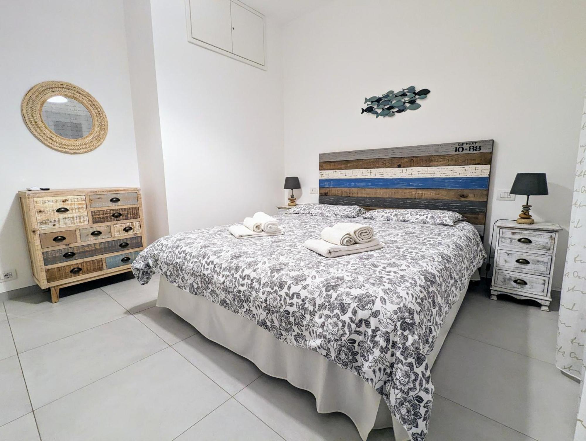 Profumo Di Mare - Appartamento Recentemente Ristrutturato A 50 M Dal Mare Levanto Bagian luar foto